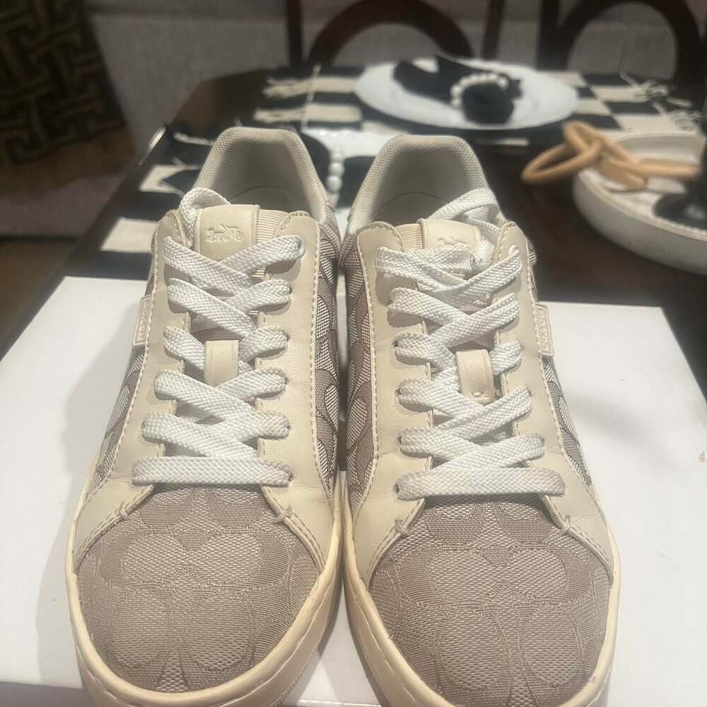 Coach Lowline Low Top Signature Canvas Sneakers - Picture 5 of 7